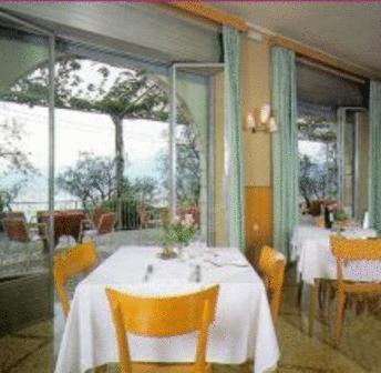 Hotel San Faustino Torri Del Benaco Extérieur photo