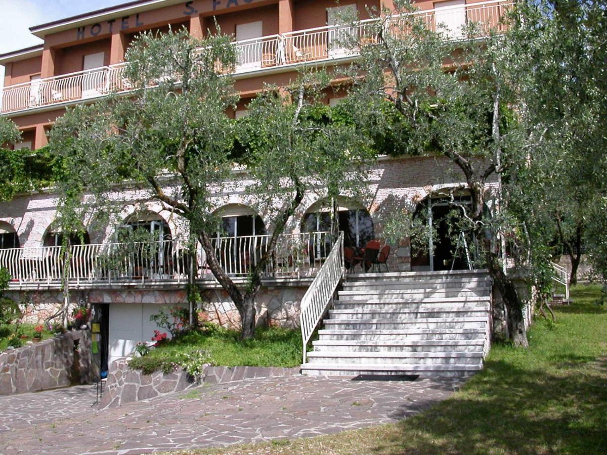 Hotel San Faustino Torri Del Benaco Extérieur photo