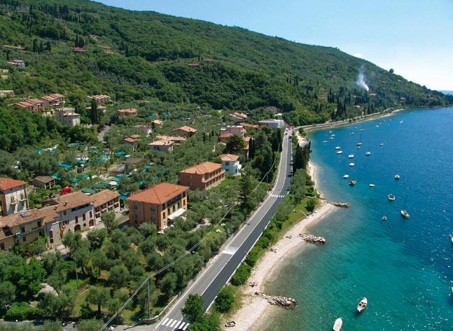 Hotel San Faustino Torri Del Benaco Extérieur photo
