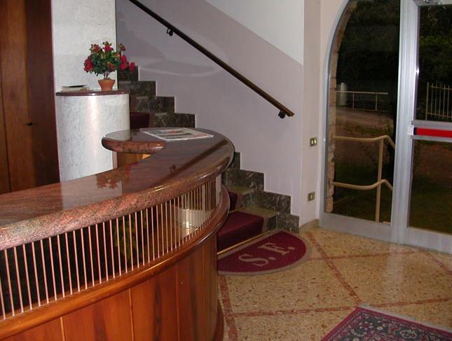 Hotel San Faustino Torri Del Benaco Extérieur photo