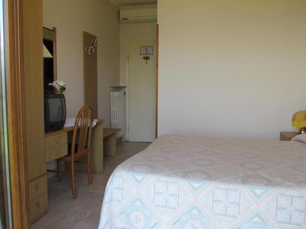 Hotel San Faustino Torri Del Benaco Chambre photo